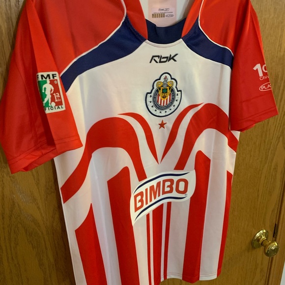 Retro Chivas 06/07 Jerseys - Picture 6 of 13